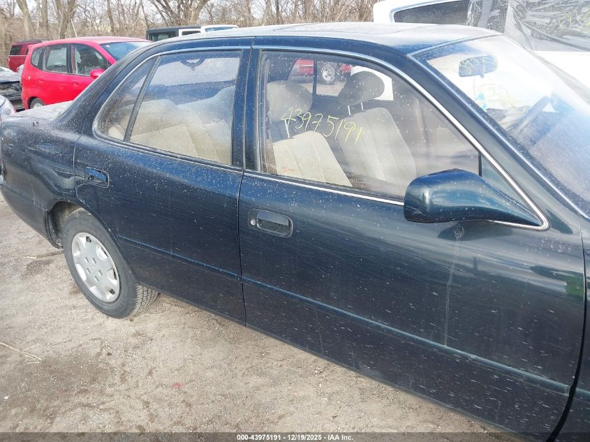 1993 Toyota Camry Le VIN: 4T1SK12E1PU179116 Lot: 43975191