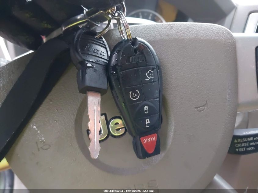 2008 Jeep Grand Cherokee Laredo VIN: 1J8GR48K48C137883 Lot: 43975204