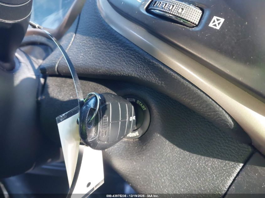 2015 Jeep Cherokee Sport VIN: 1C4PJMABXFW702299 Lot: 43975236