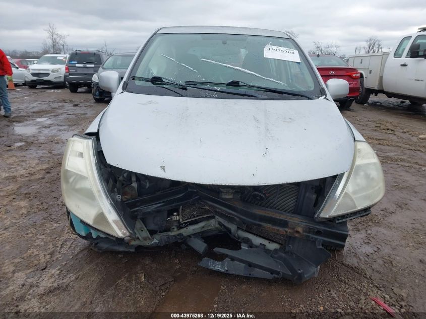 2009 Nissan Versa 1.8S VIN: 3N1BC13E69L476222 Lot: 43975268