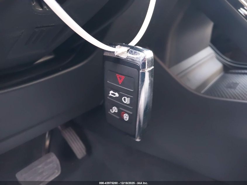 2022 Land Rover Range Rover Evoque S VIN: SALZJ2FX1NH172186 Lot: 43975280