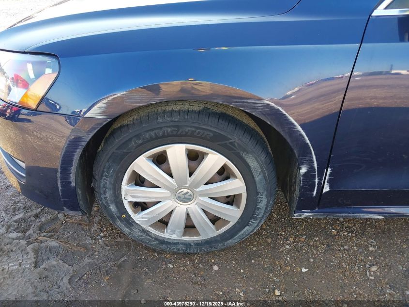 2015 Volkswagen Passat 1.8T Limited Edition VIN: 1VWAS7A37FC086900 Lot: 43975290