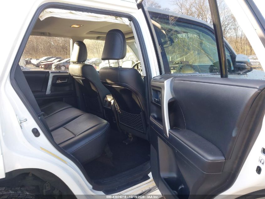 2018 Toyota 4Runner Limited VIN: JTEBU5JR0J5570703 Lot: 43975315