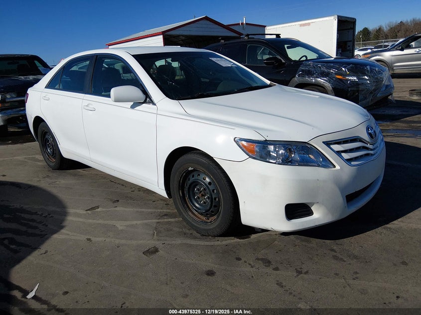 4T1BF3EK0AU556012 2010 Toyota Camry Le auction photo 1