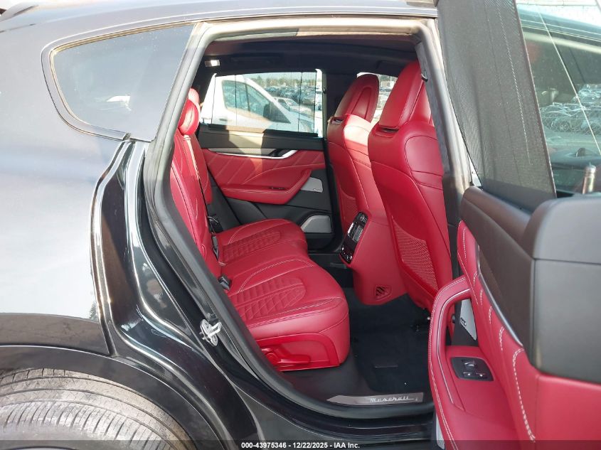 2022 Maserati Levante Trofeo VIN: ZN661ZUT0NX381202 Lot: 43975346