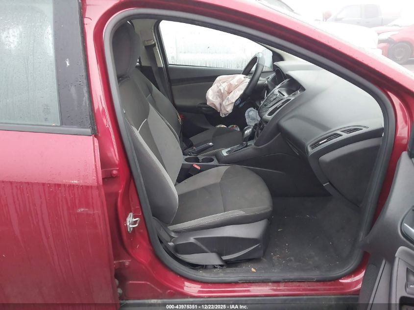 2014 Ford Focus Se VIN: 1FADP3F27EL300086 Lot: 43975351