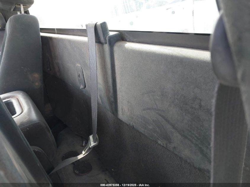 2012 Chevrolet Silverado 1500 Work Truck VIN: 1GCNCPEXXCZ286824 Lot: 43975356