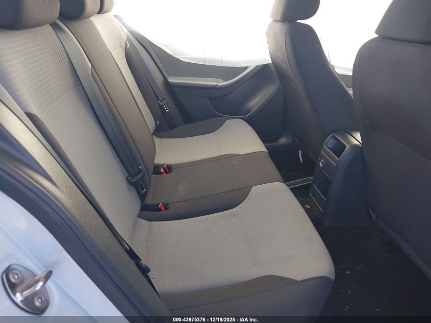 2017 Volkswagen Jetta 1.4T S VIN: 3VW2B7AJ7HM405720 Lot: 43975376