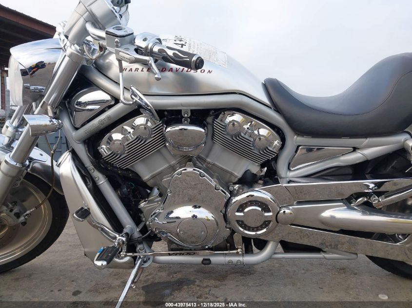 2002 Harley-Davidson Vrsca VIN: 1HD1HAZ362K802171 Lot: 43975413