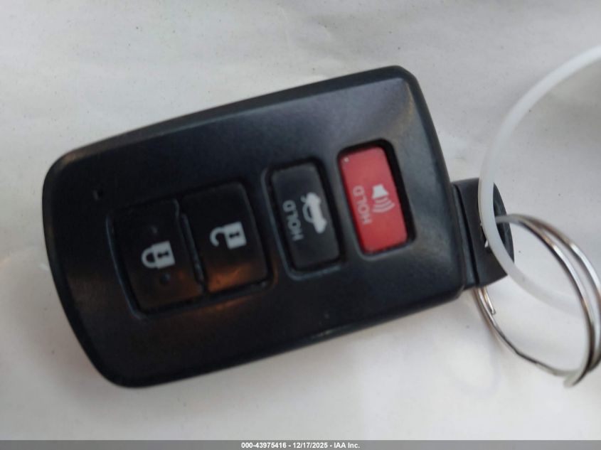 2012 Toyota Camry Hybrid Le VIN: 4T1BD1FK3CU014060 Lot: 43975416