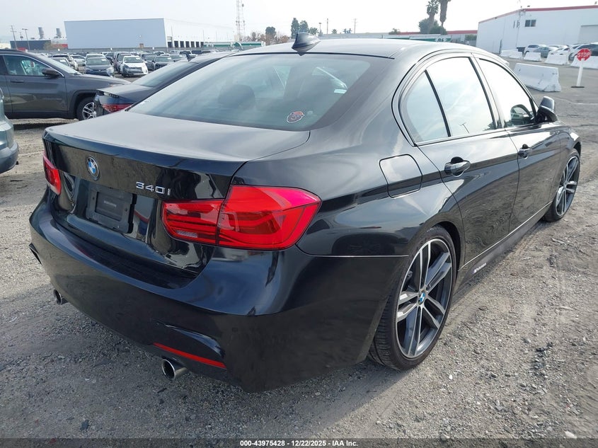 Vin: wba8b3g55jnv01242, lot: 44471124, bmw 340i 2018 img_1