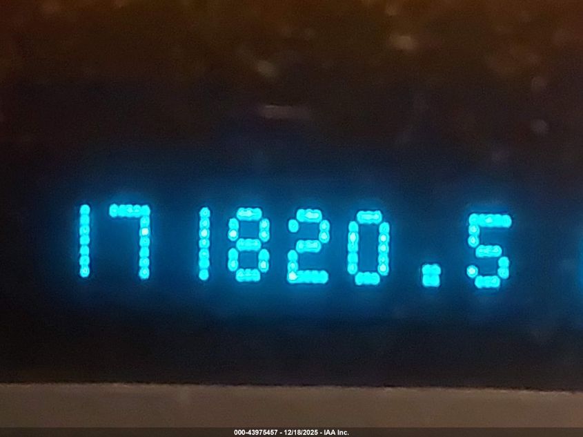 2008 Mercury Mariner I4 VIN: 4M2CU81Z18KJ49749 Lot: 43975457