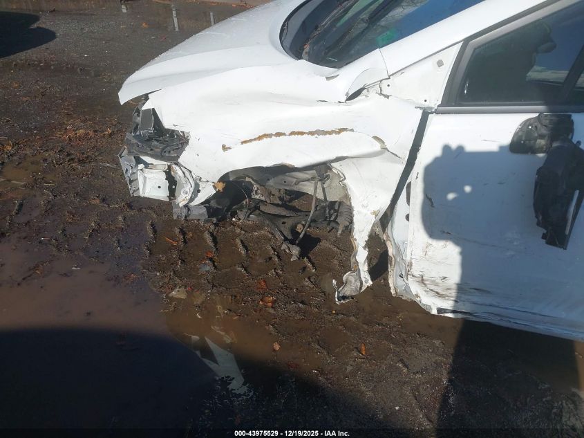 2015 Honda Civic Lx VIN: 19XFB2F57FE204930 Lot: 43975529