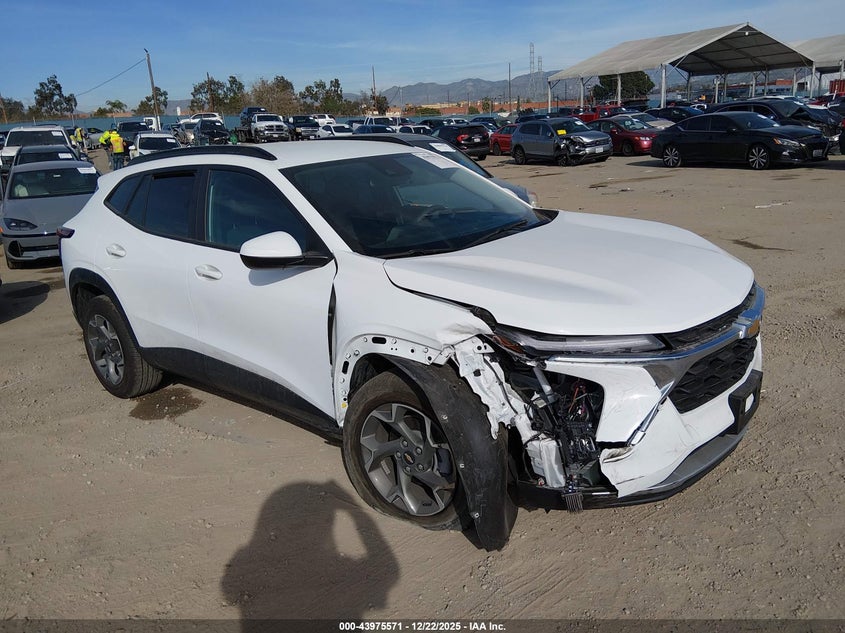 KL77LHEP9SC093240 2025 Chevrolet Trax Fwd Lt auction photo 1