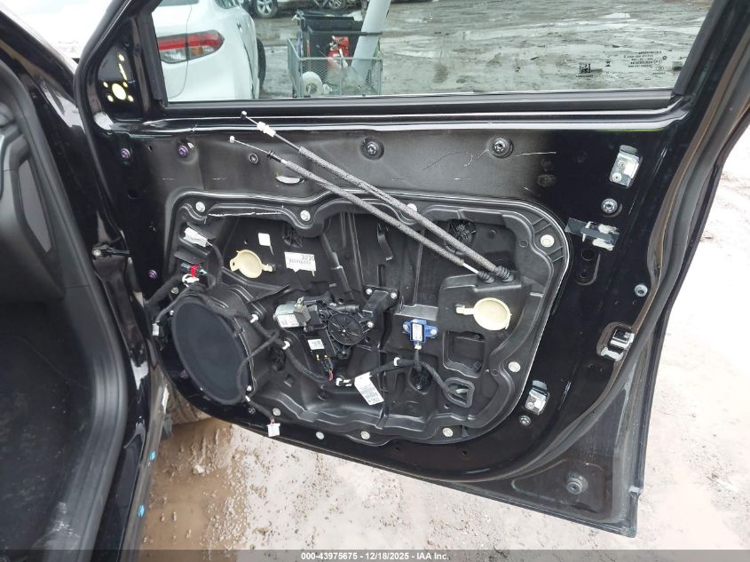 2025 Jeep Compass Limited 4X4 VIN: 3C4NJDCN9ST504120 Lot: 43975675