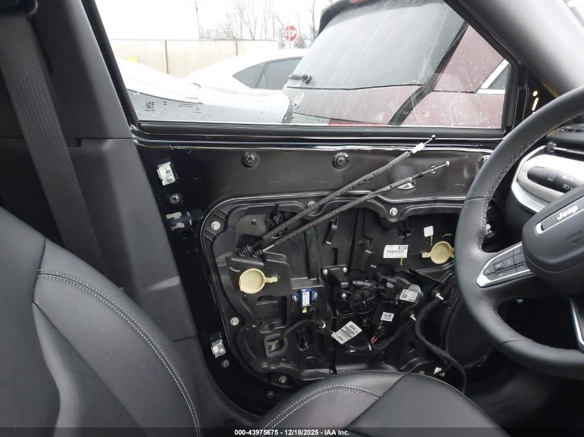 2025 Jeep Compass Limited 4X4 VIN: 3C4NJDCN9ST504120 Lot: 43975675