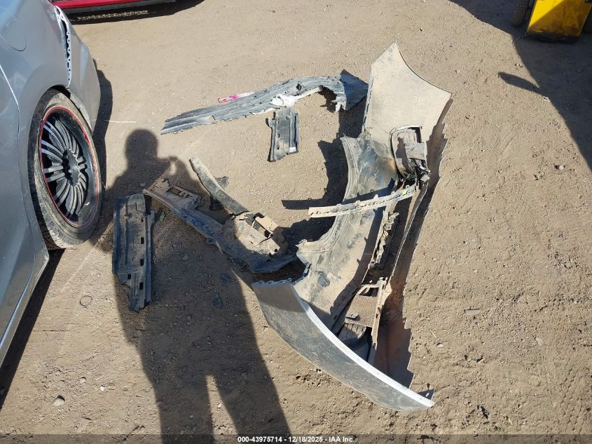 2015 Honda Civic Lx VIN: 2HGFB2F58FH560809 Lot: 43975714