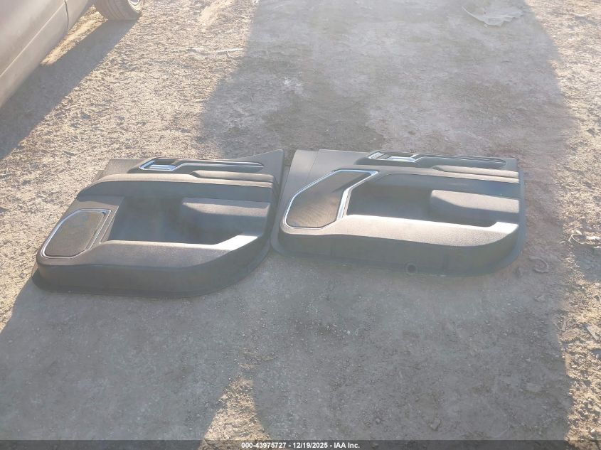 2025 Chevrolet Silverado 1500 4Wd Short Bed Rst VIN: 1GCUKEED0SZ273457 Lot: 43975727