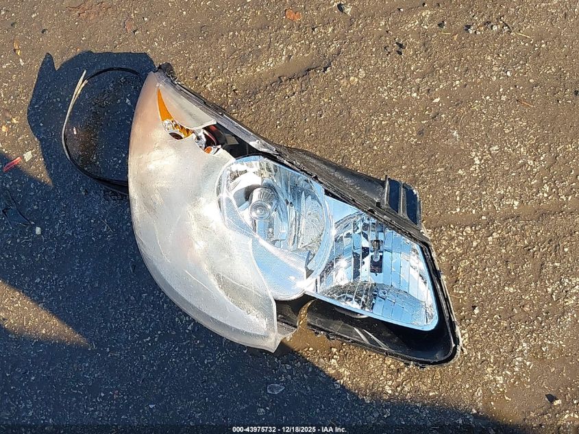 2008 Hyundai Elantra Gls/Se VIN: KMHDU46D38U275191 Lot: 43975732