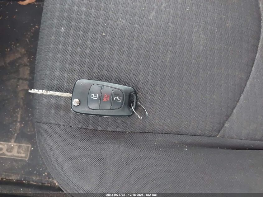 2013 Kia Soul VIN: KNDJT2A52D7500319 Lot: 43975736