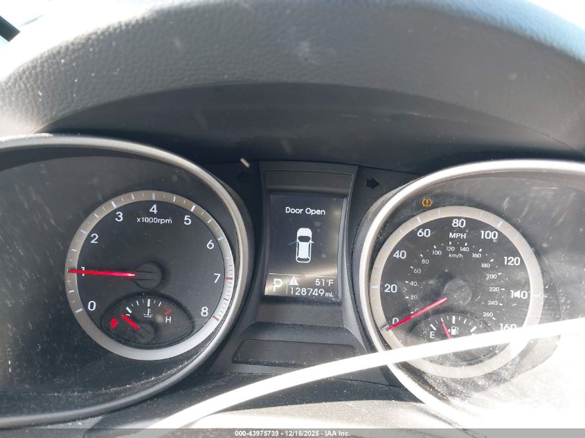 2016 Hyundai Santa Fe Sport 2.4L VIN: 5XYZTDLB7GG308774 Lot: 43975739