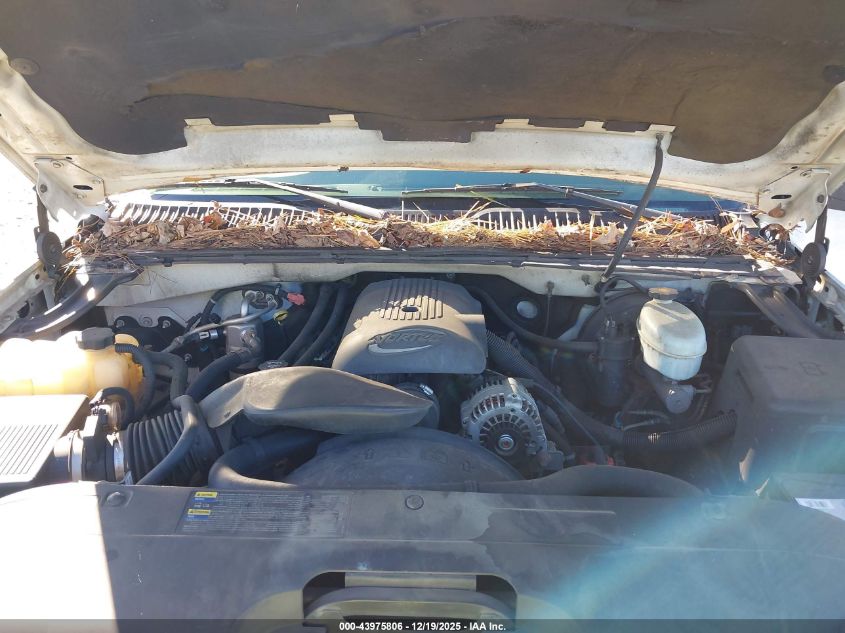 2004 Chevrolet Silverado 1500 Ls VIN: 2GCEC19T441316785 Lot: 43975806