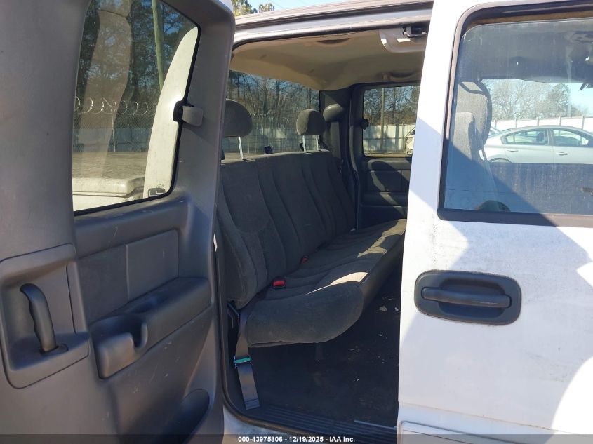 2004 Chevrolet Silverado 1500 Ls VIN: 2GCEC19T441316785 Lot: 43975806