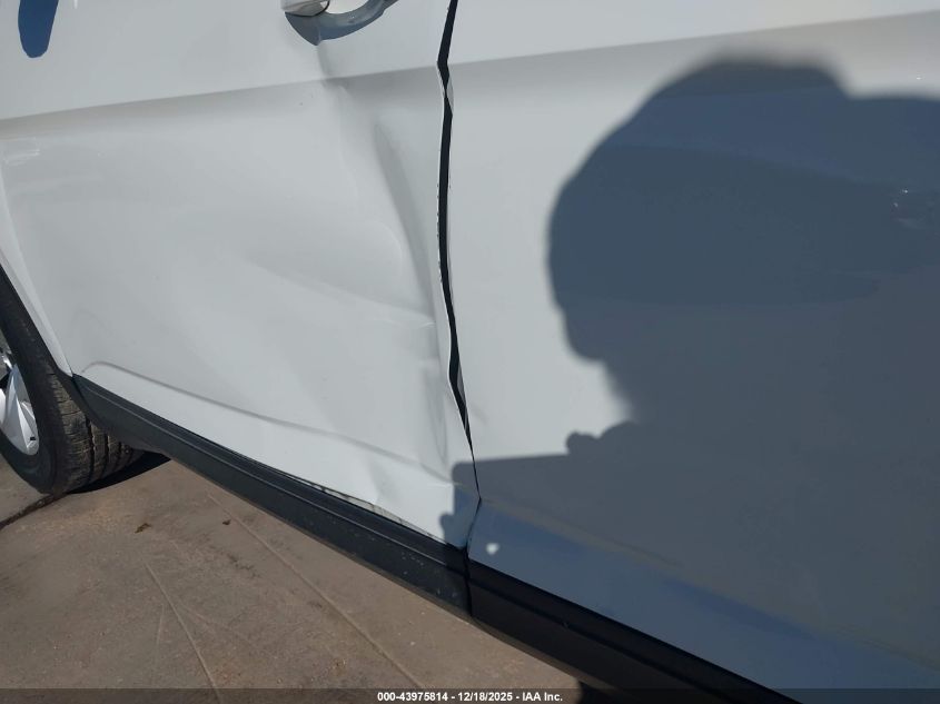 2018 Volkswagen Atlas 3.6L V6 Launch Edition VIN: 1V2BR2CA9JC508304 Lot: 43975814