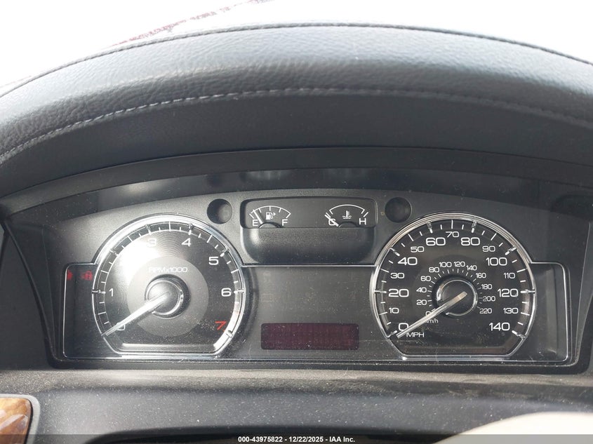 2009 LINCOLN MKS auction photo 7