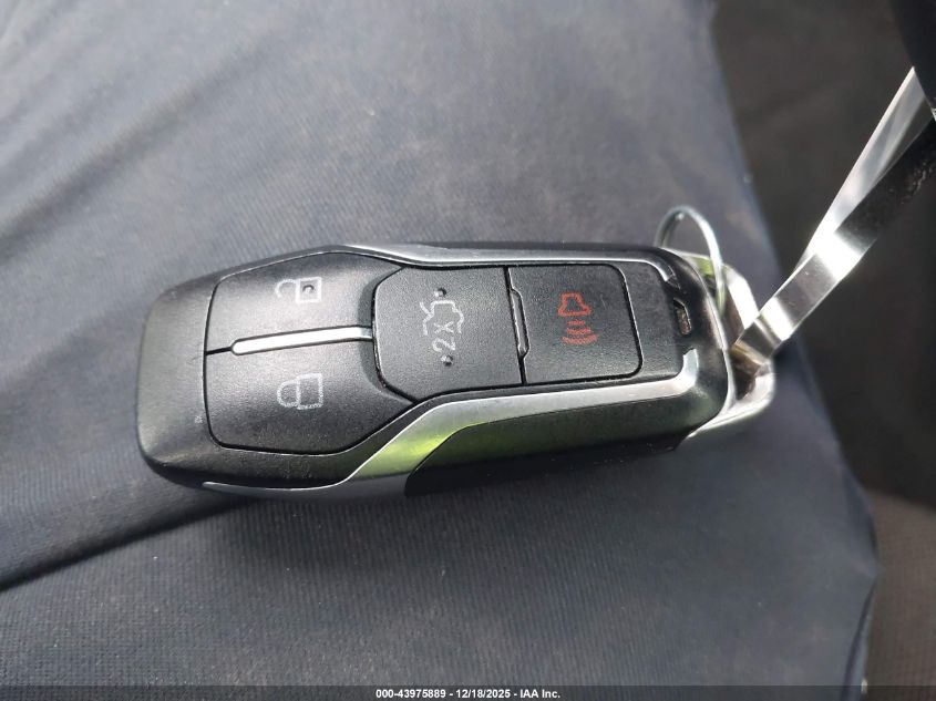 2017 Ford Mustang V6 VIN: 1FA6P8AM1H5269828 Lot: 43975889