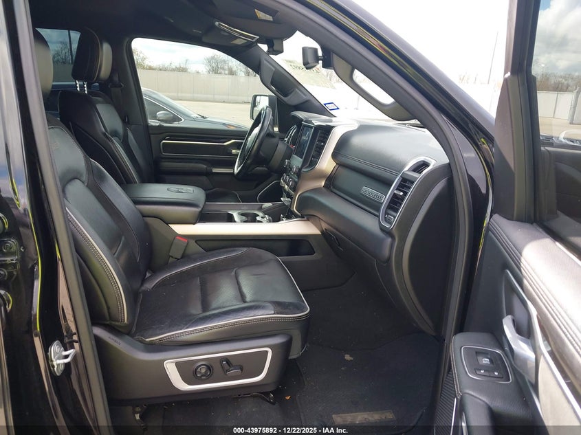 2019 Ram 1500 Laramie 4X2 5'7 Box