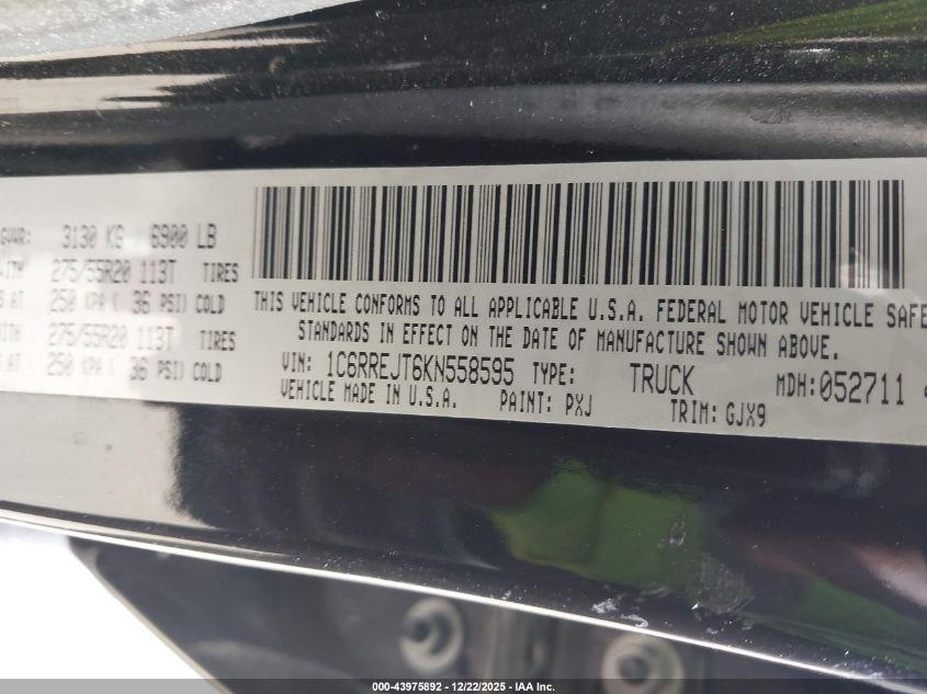 2019 Ram 1500 Laramie 4X2 5'7 Box VIN: 1C6RREJT6KN558595 Lot: 43975892