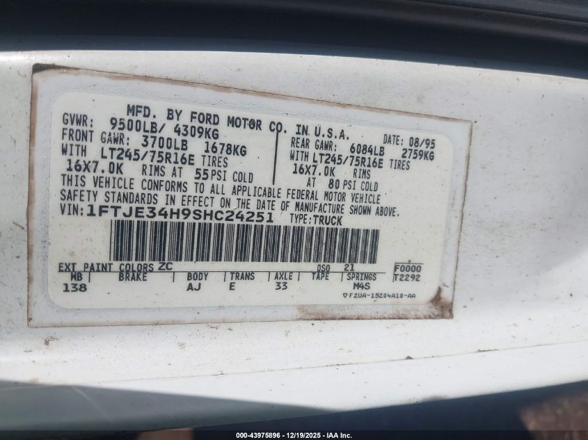 1995 Ford Econoline E350 Van VIN: 1FTJE34H9SHC24251 Lot: 43975896