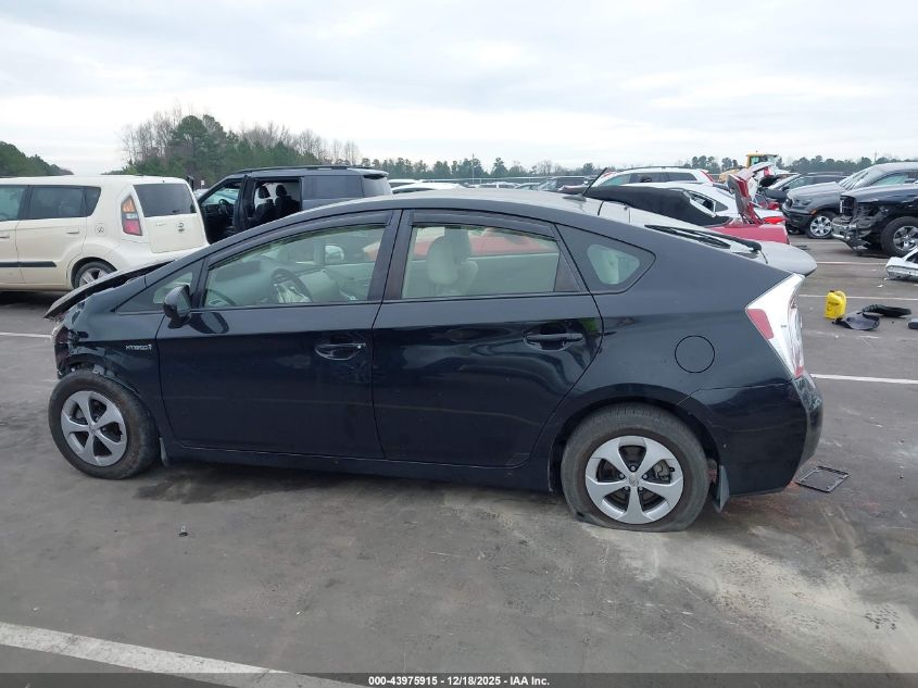 2015 Toyota Prius Three VIN: JTDKN3DU0F1886042 Lot: 43975915