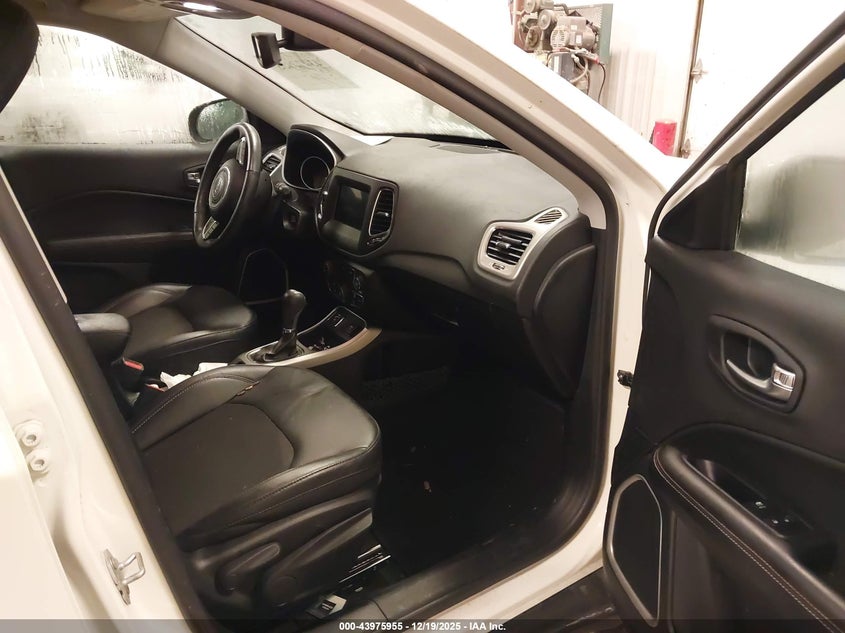 2020 Jeep Compass Latitude Fwd