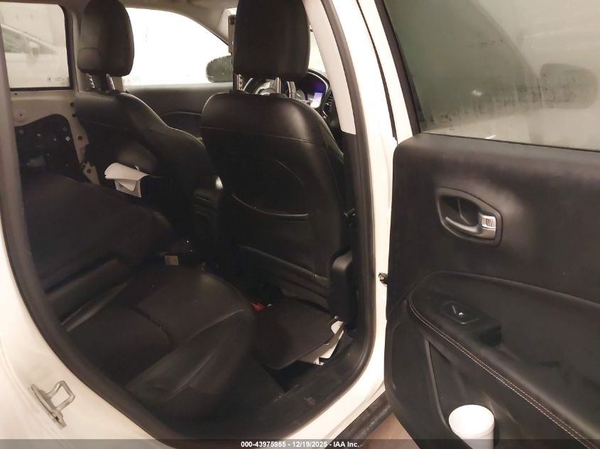 2020 Jeep Compass Latitude Fwd VIN: 3C4NJCBB5LT257598 Lot: 43975955