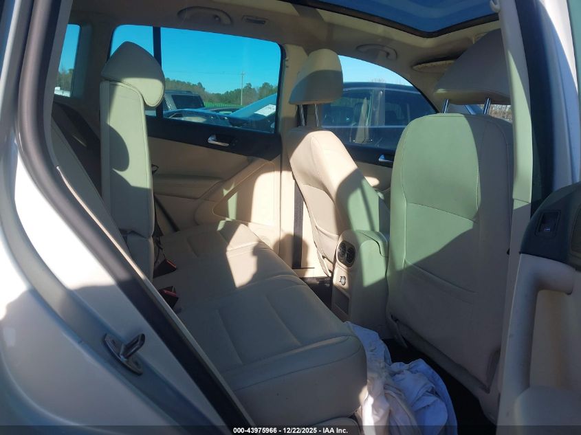 2010 Volkswagen Tiguan Wolfsburg Edition VIN: WVGBV7AX8AW533707 Lot: 43975966