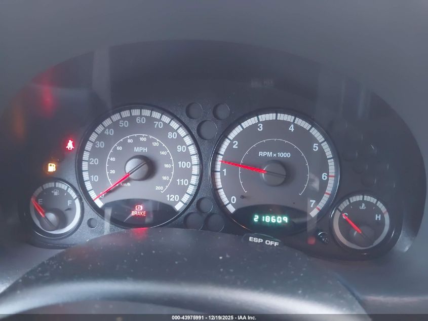 2007 Jeep Liberty Sport VIN: 1J4GL48K77W513427 Lot: 43975991