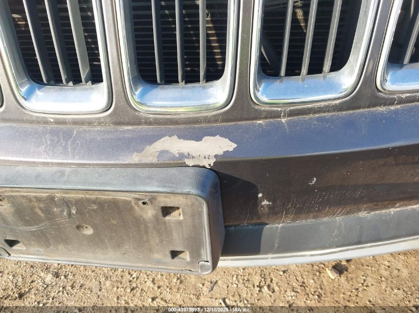 2015 Jeep Grand Cherokee Limited VIN: 1C4RJEBG0FC615571 Lot: 43975993