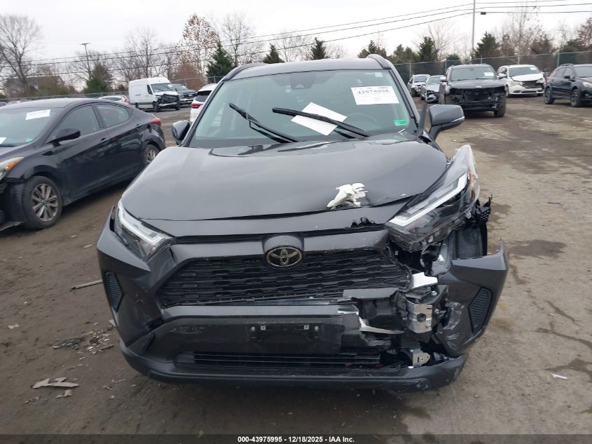 2025 Toyota Rav4 Xle VIN: JTMP1RFV5SJ044866 Lot: 43975995