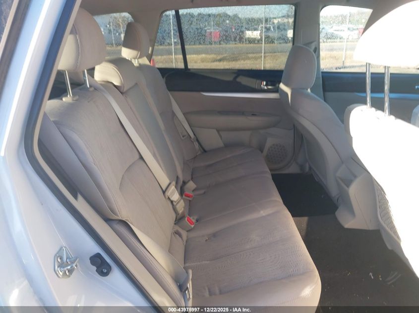 2013 Subaru Outback 2.5I Premium VIN: 4S4BRBCCXD3304081 Lot: 43975997