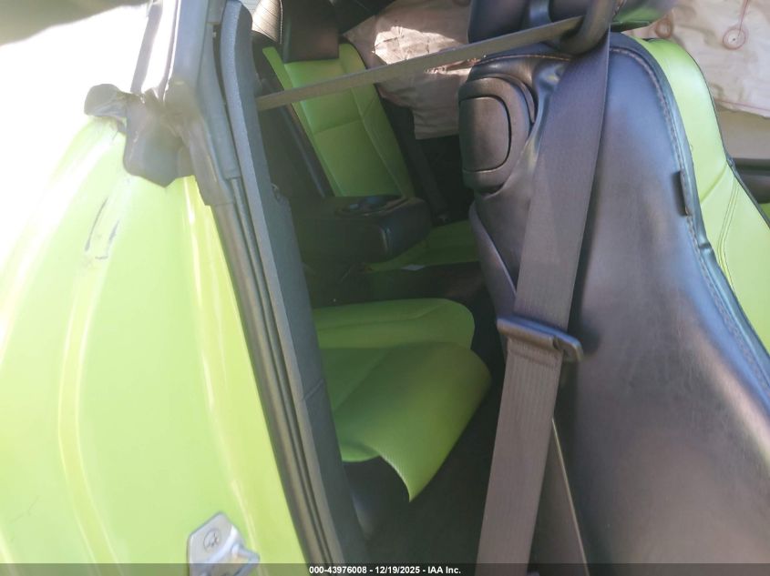 2015 Dodge Challenger R/T Plus VIN: 2C3CDZBT4FH708368 Lot: 43976008