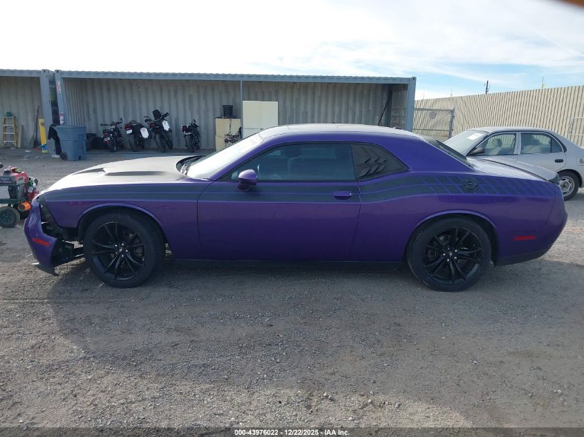 2018 Dodge Challenger Sxt VIN: 2C3CDZAG4JH333451 Lot: 43976022