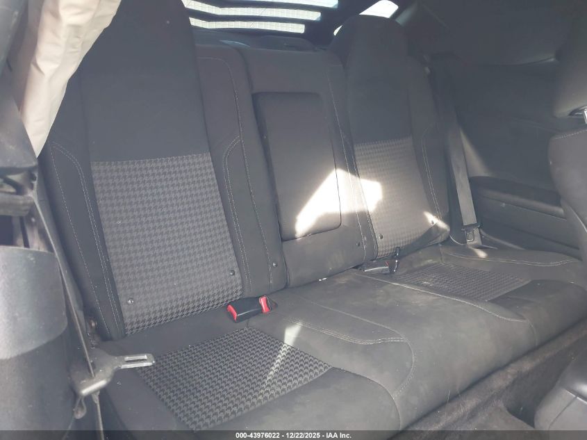 2018 Dodge Challenger Sxt VIN: 2C3CDZAG4JH333451 Lot: 43976022