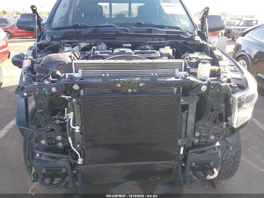 2018 Ram 2500 Laramie 4X4 6'4 Box VIN: 3C6UR5FL2JG169947 Lot: 43976047