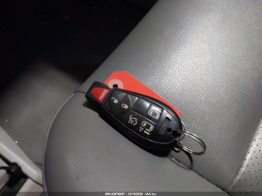 2012 Volkswagen Routan Se VIN: 2C4RVABG2CR355688 Lot: 43976087