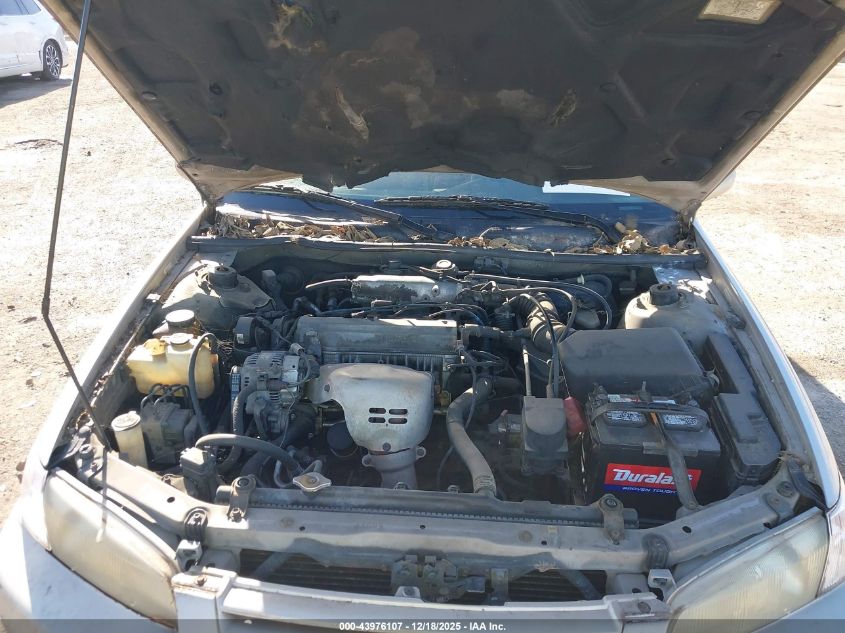 1998 Toyota Camry Le VIN: 4T1BG22K5WU341051 Lot: 43976107