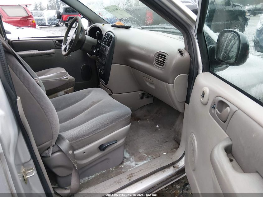 2003 Dodge Caravan Se VIN: 1D4GP25323B121651 Lot: 43976150