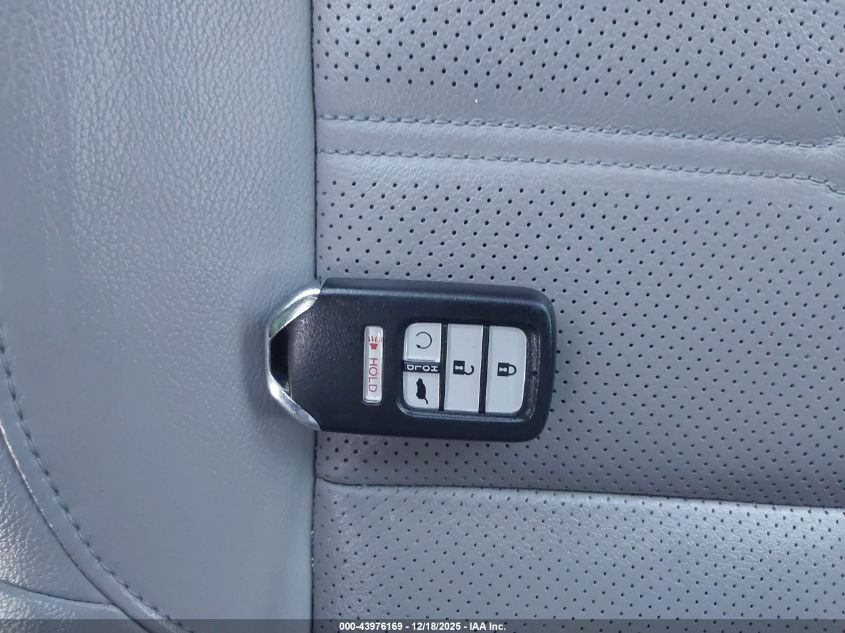 2017 Honda Cr-V Ex-L/Ex-L Navi VIN: 5J6RW2H88HL019265 Lot: 43976169