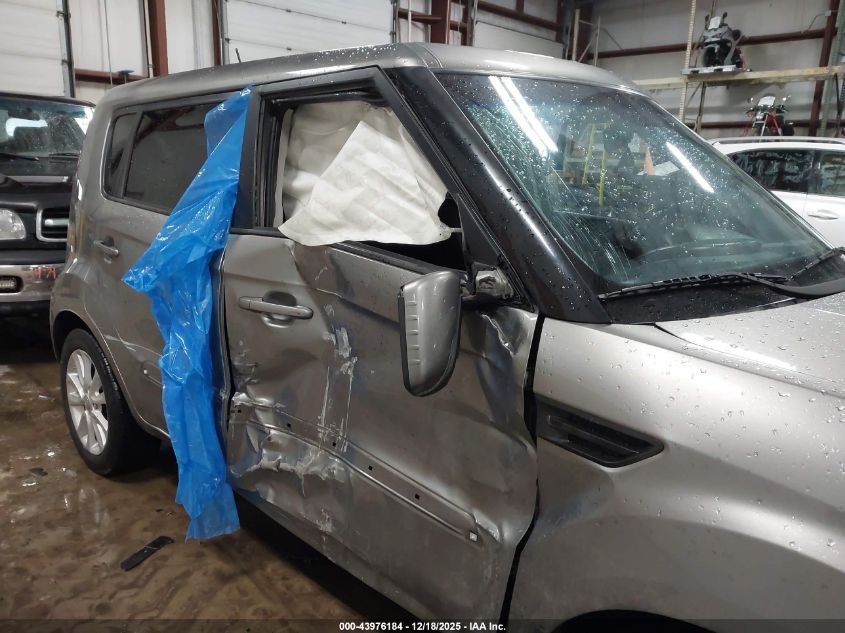 2013 Kia Soul + VIN: KNDJT2A67D7584453 Lot: 43976184